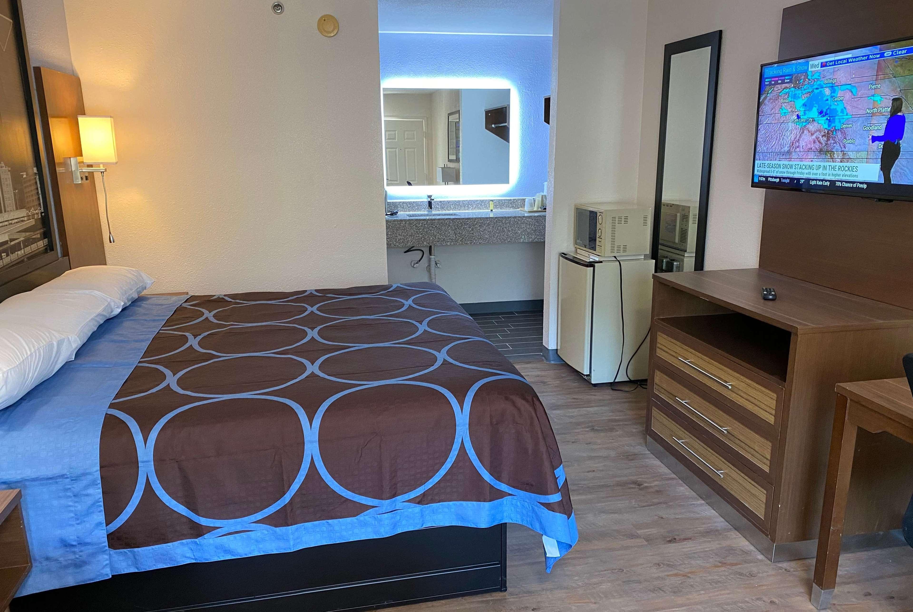 Super 8 By Wyndham Marietta/West/Atl Area Ξενοδοχείο Εξωτερικό φωτογραφία